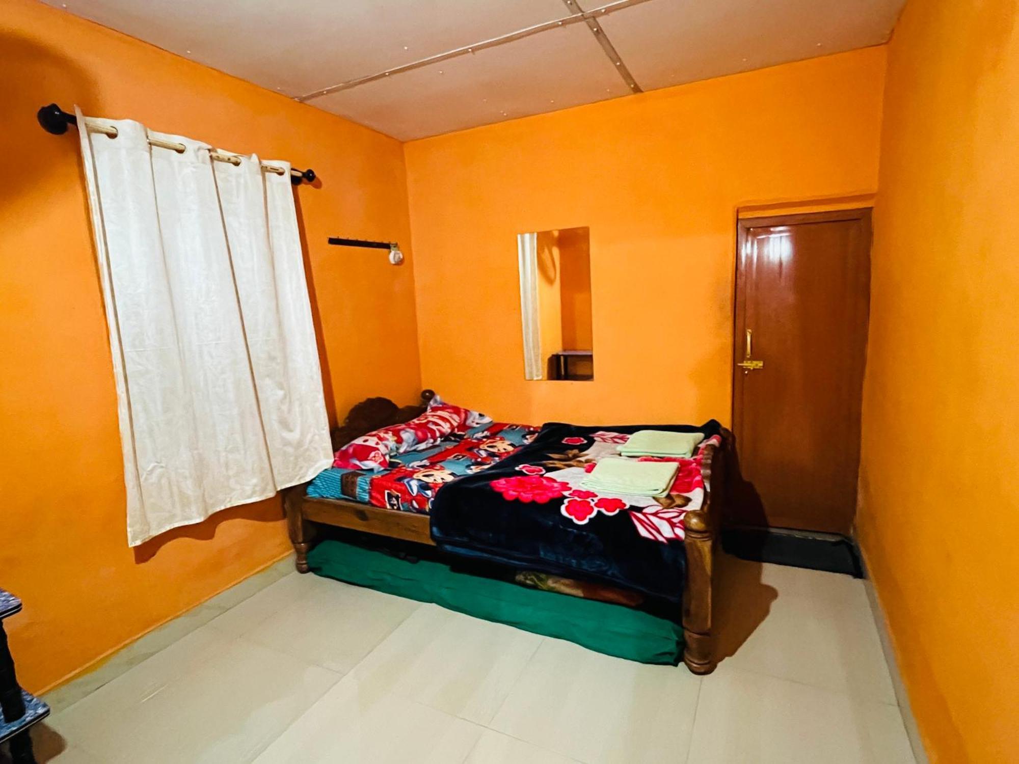 Preetham Homestay Кушалнагар Экстерьер фото