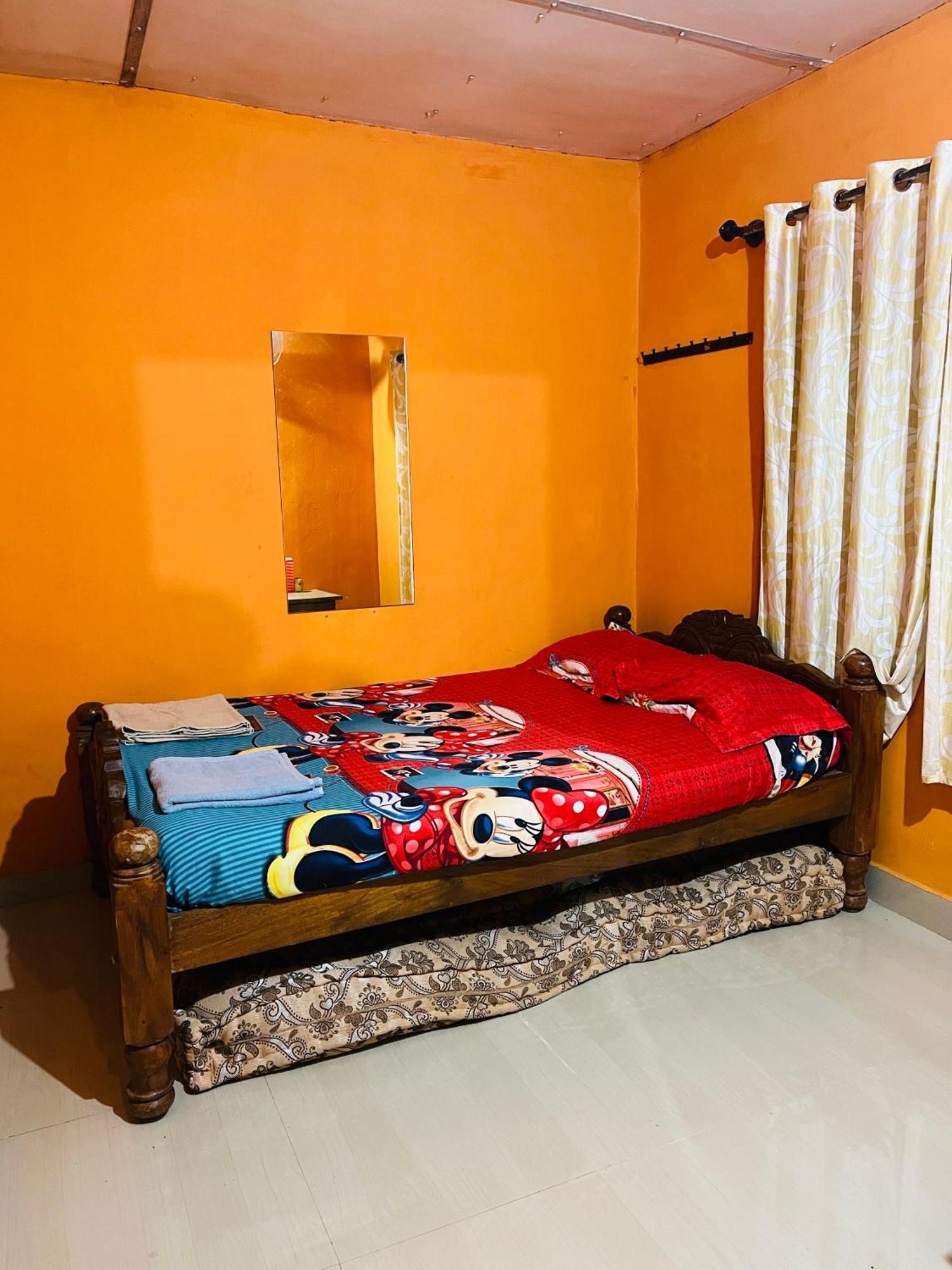 Preetham Homestay Кушалнагар Экстерьер фото