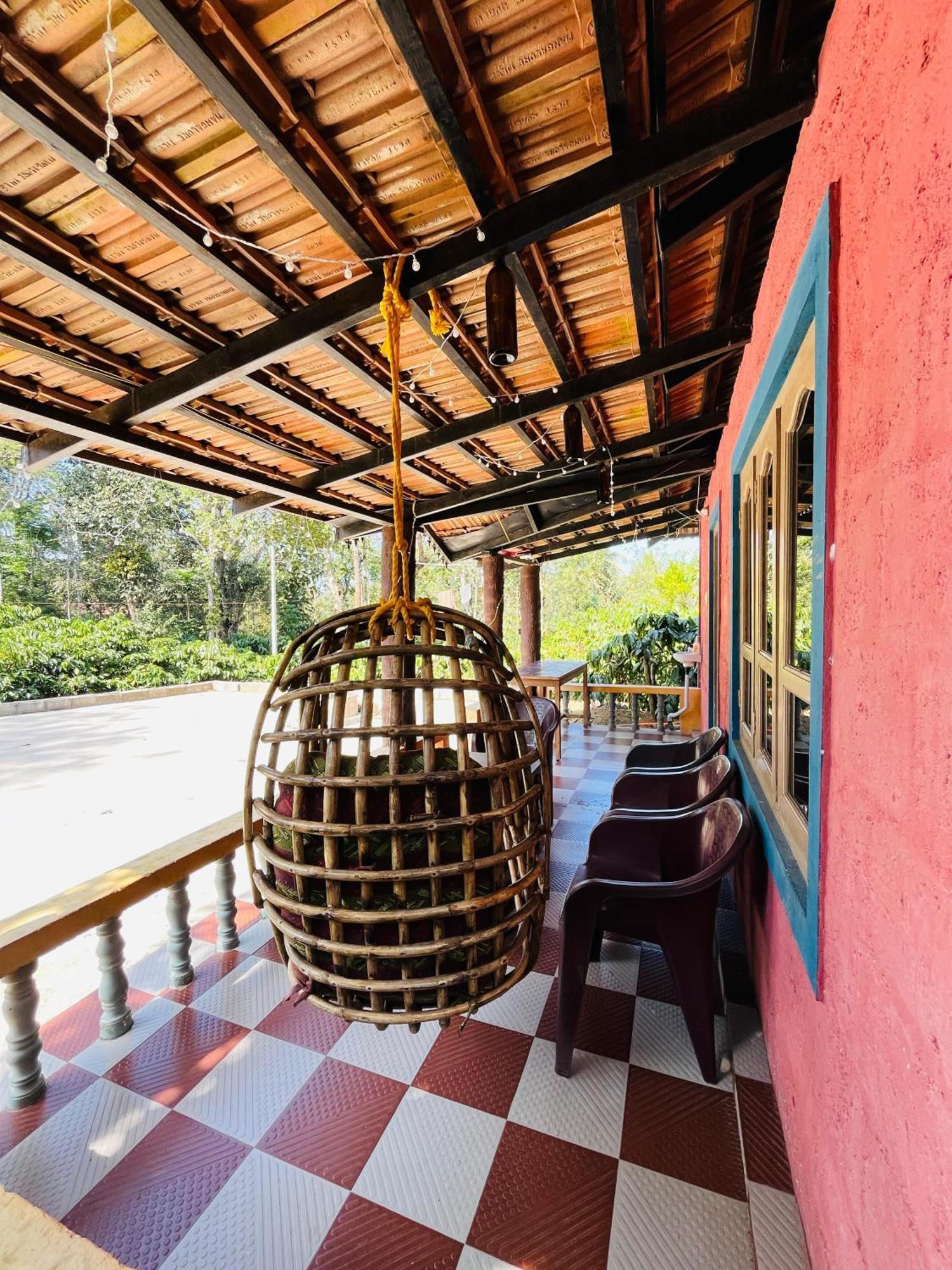 Preetham Homestay Кушалнагар Экстерьер фото